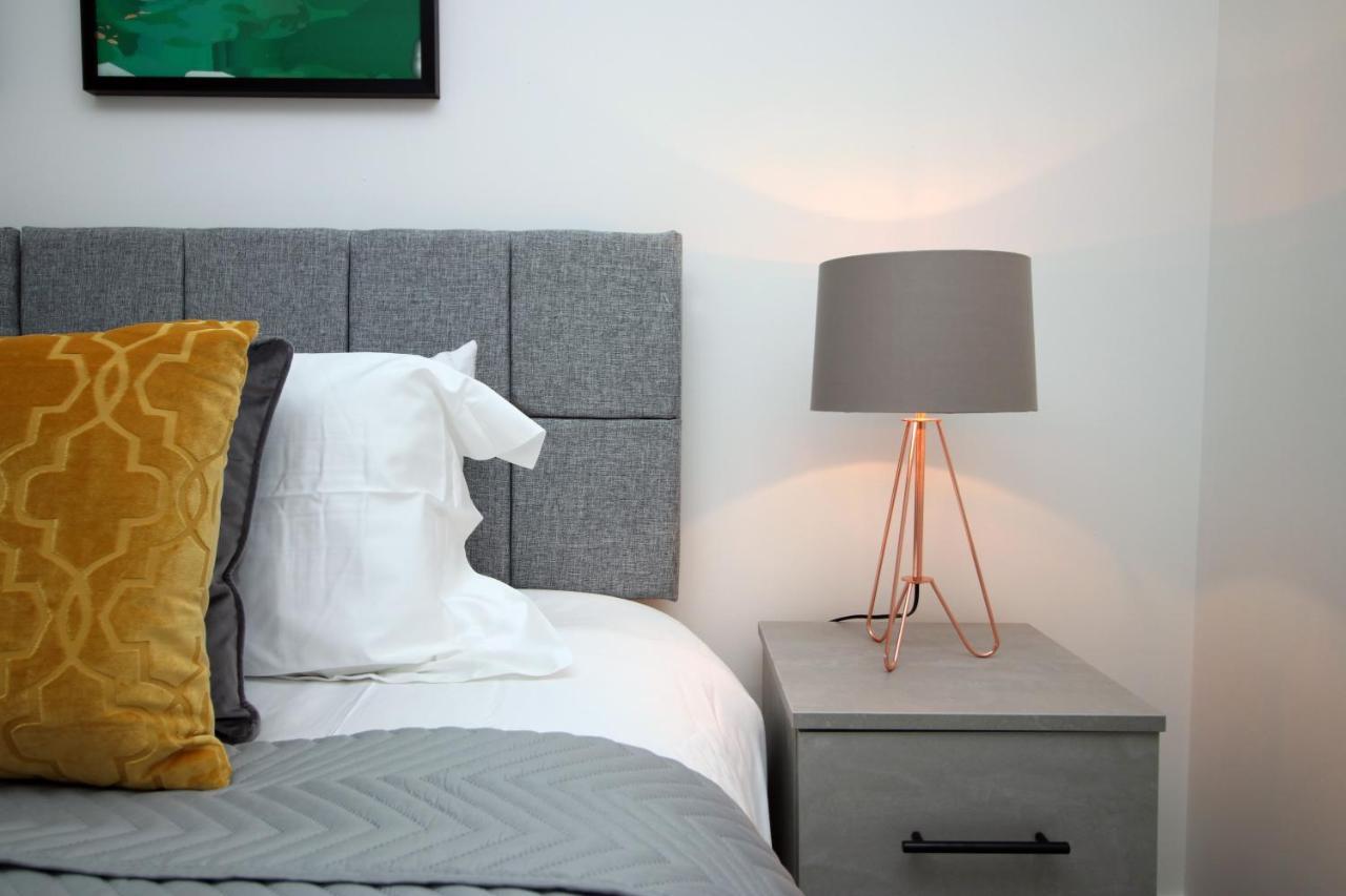Ferienwohnung FREE PARKING - Weekly Offers - WiFi - Business Morriston Exterior foto