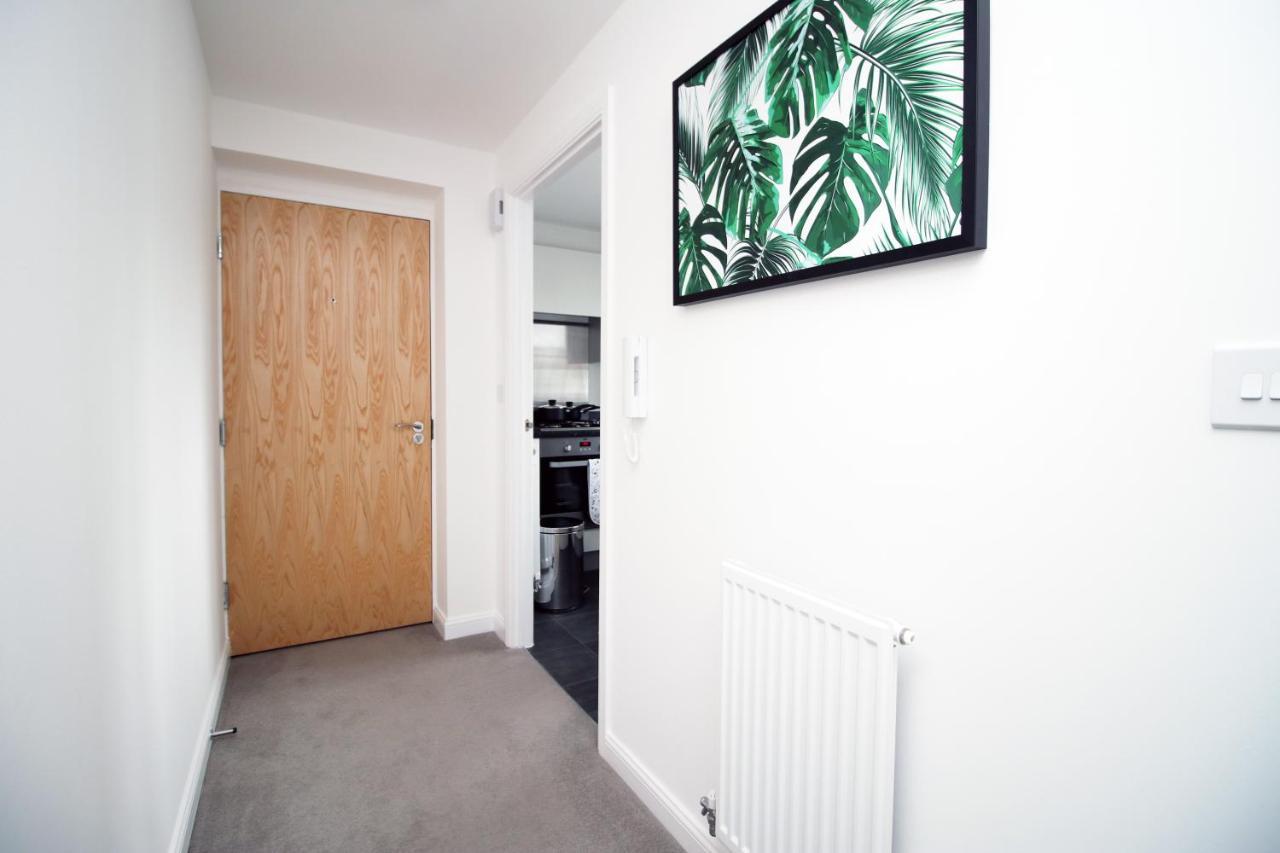 Ferienwohnung FREE PARKING - Weekly Offers - WiFi - Business Morriston Exterior foto